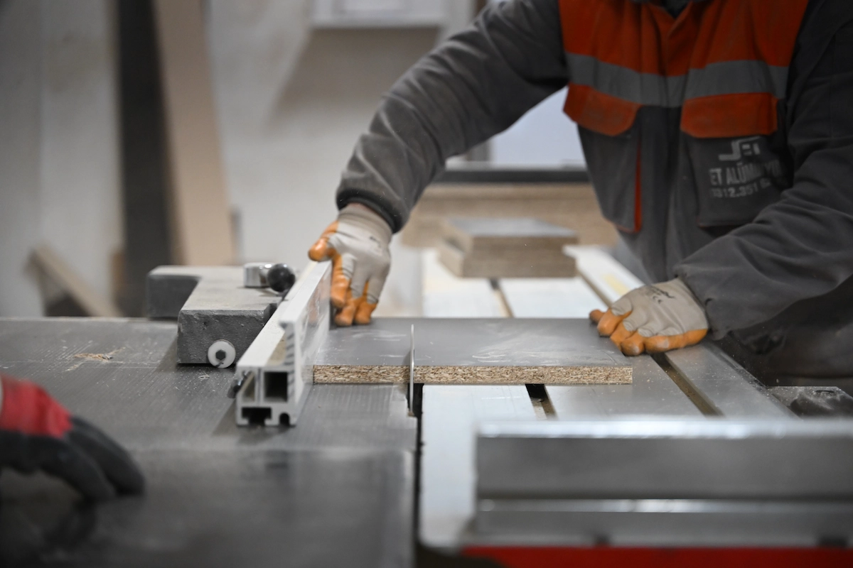 Dekart Ofis Mobilyası İmalat Süreci